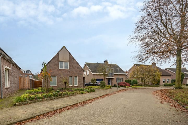 Foto 35 van Binnenhof 8