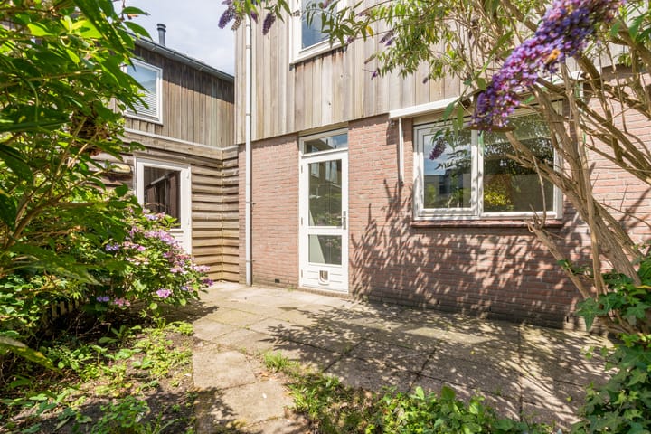 Foto 28 van Schoolstraat 17