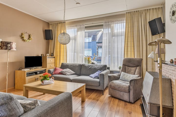 Foto 2 van Veerstraat 19