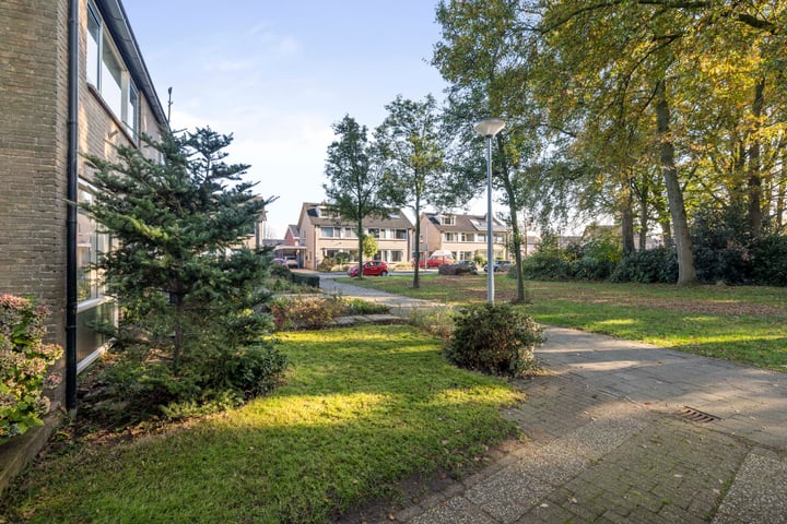 View photo 35 of van der Wijckstraat 32