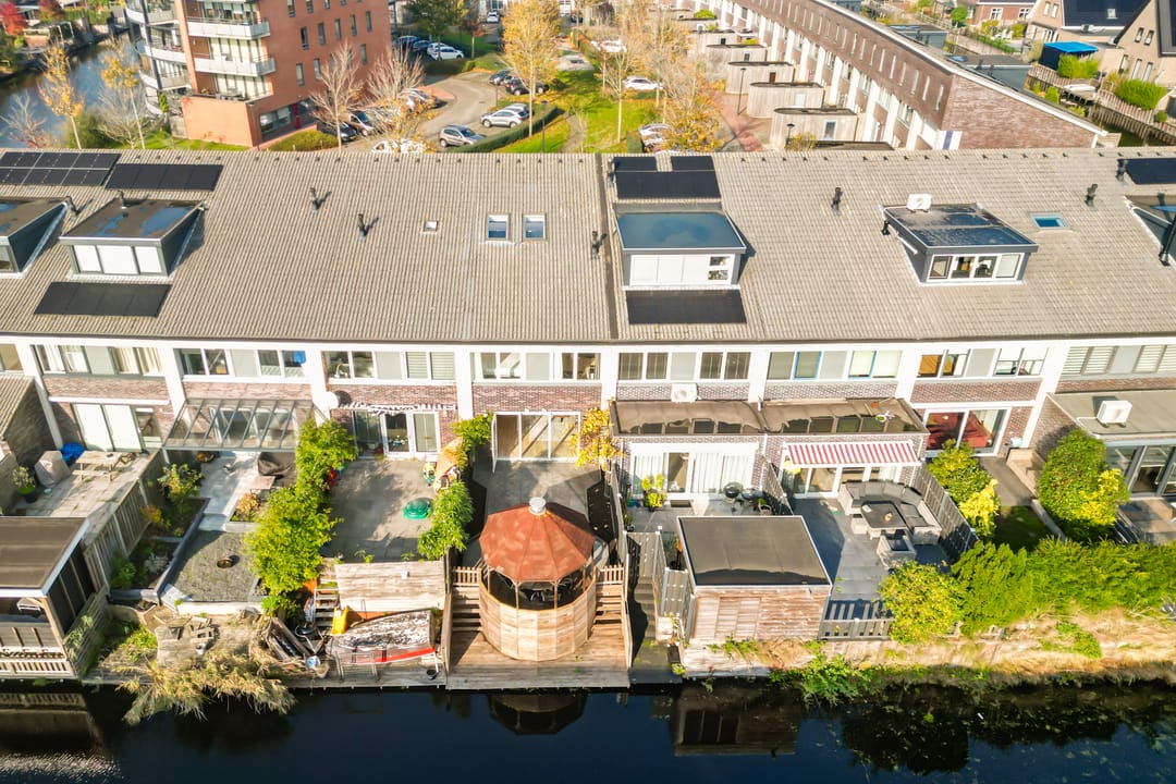 Foto 2 van Stella Agsteribbeland 17