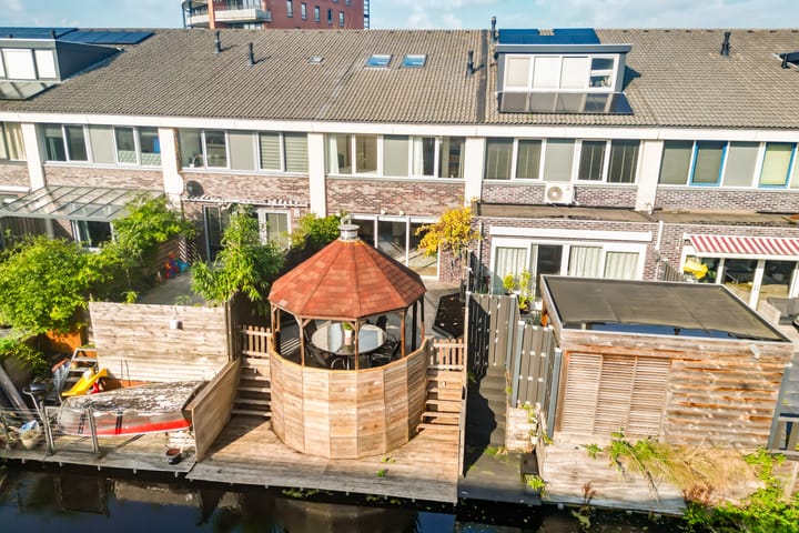 Foto 30 van Stella Agsteribbeland 17