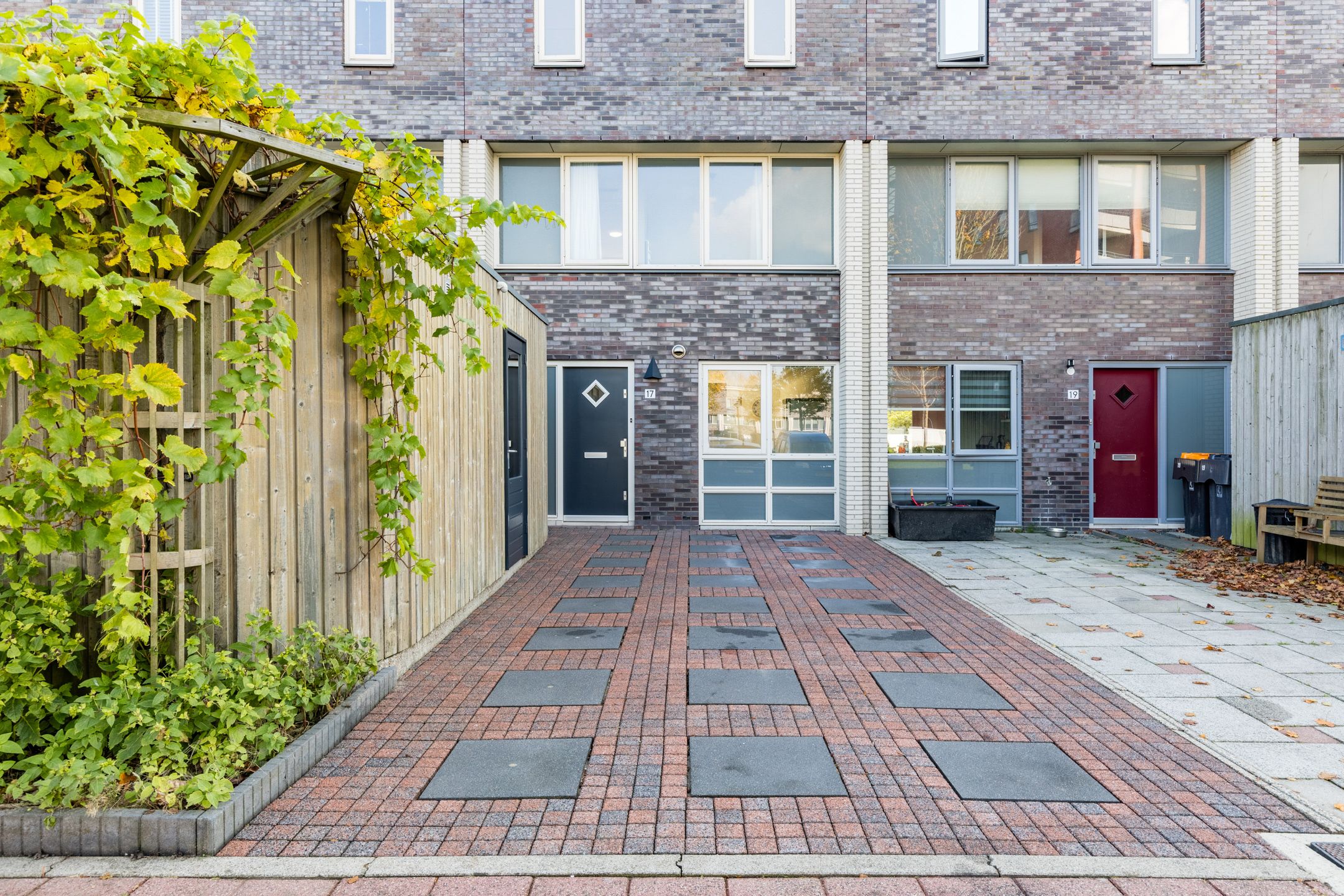 Foto 39 van Stella Agsteribbeland 17