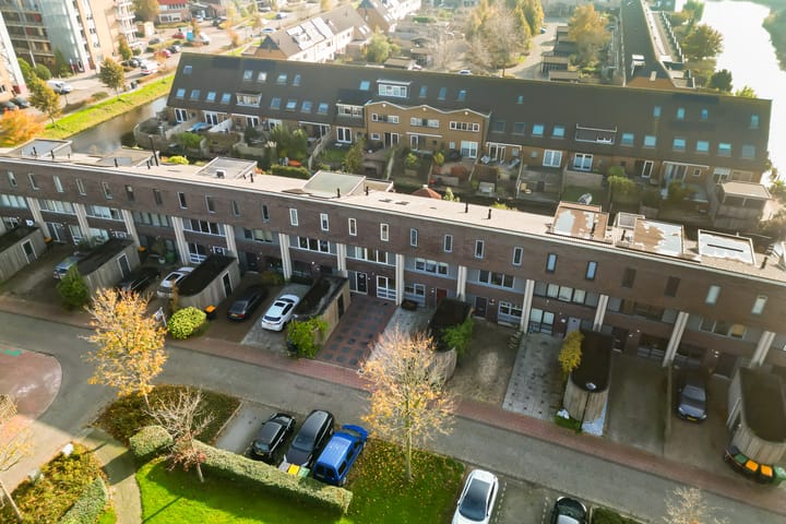 Foto 42 van Stella Agsteribbeland 17