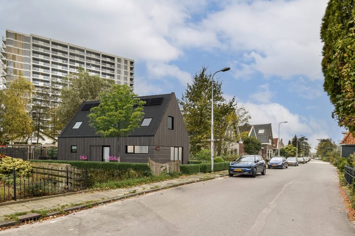 Foto 2 van Zuideinde 422