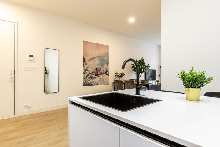 Foto 8 van Nieuwe Binnenweg 306-A