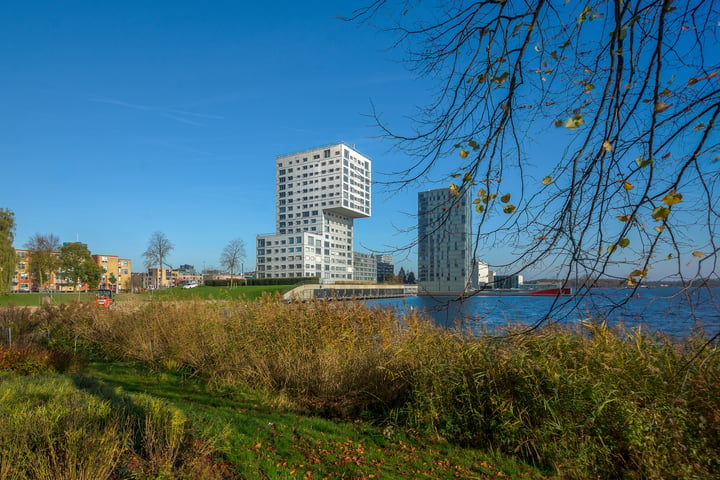 Bekijk foto 46 van Hengelostraat 141