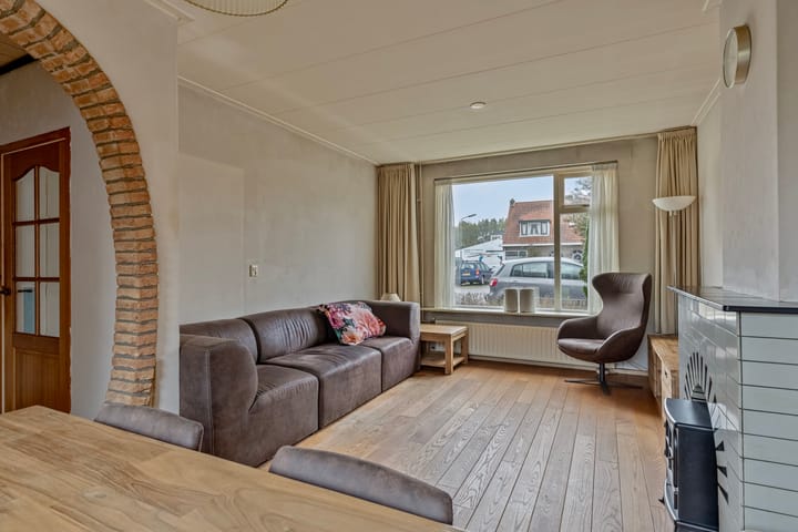 Photo 8 of Regentessestraat 24