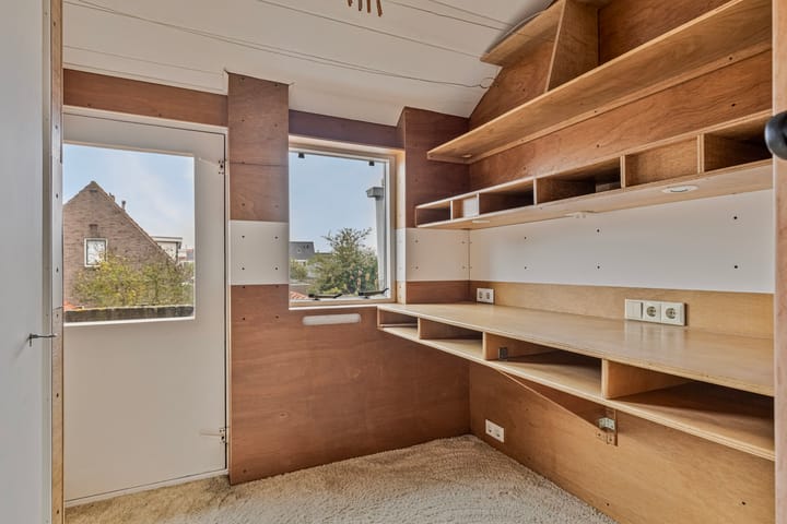 Photo 23 of Regentessestraat 24