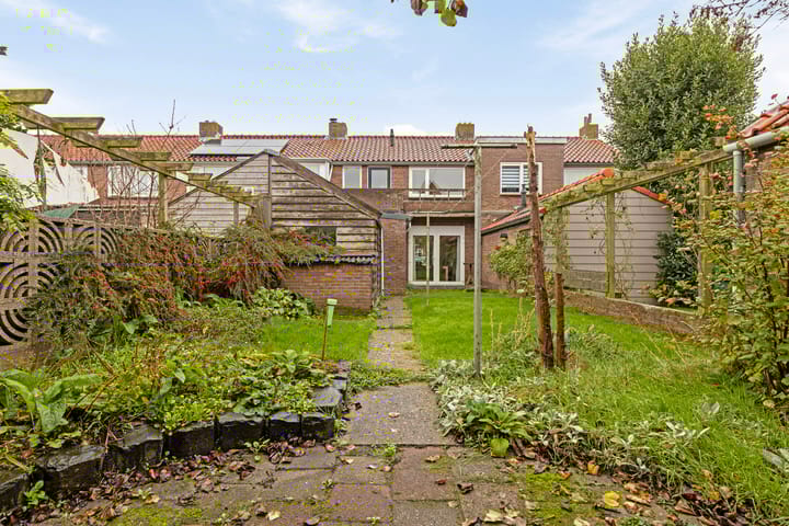 Photo 29 of Regentessestraat 24