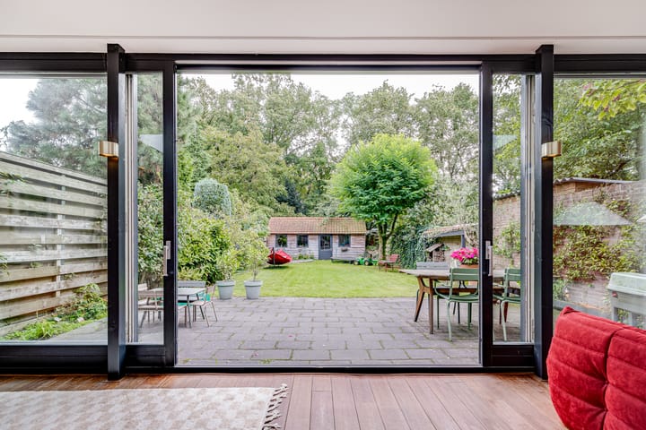 Foto 6 van Paulinelaan 14