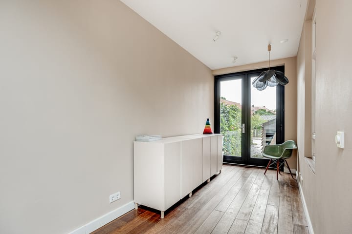 Foto 12 van Paulinelaan 14