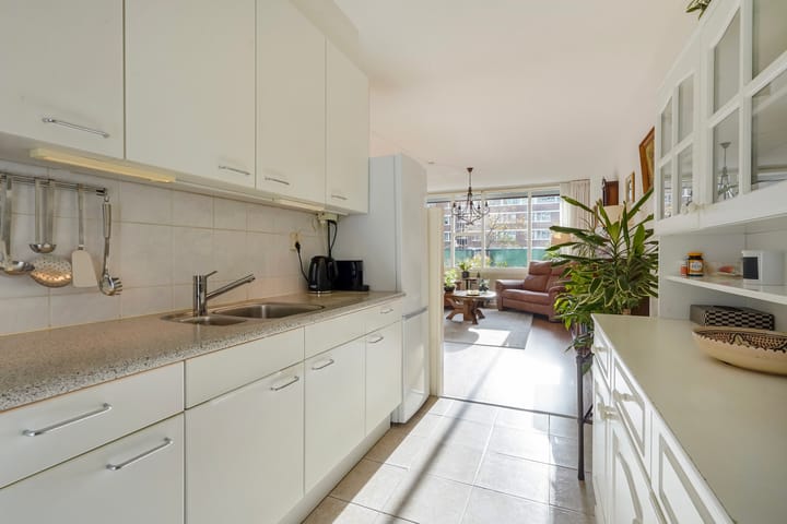 Foto 8 van Sir Winston Churchillln 811-A