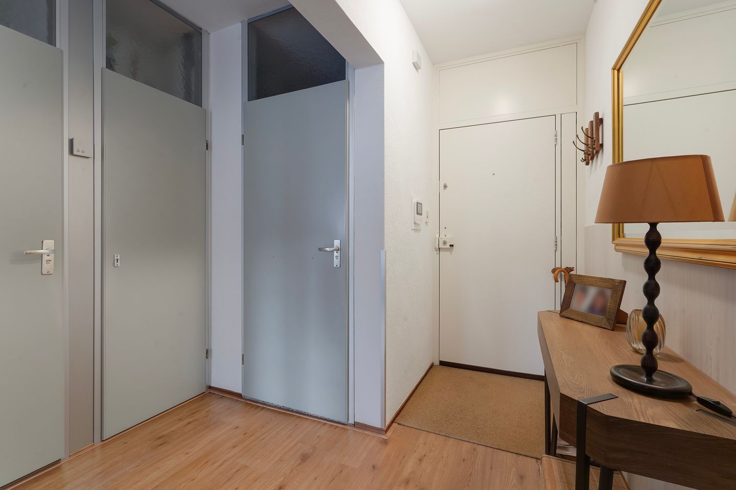 Photo 14 of Sir Winston Churchillln 811-A