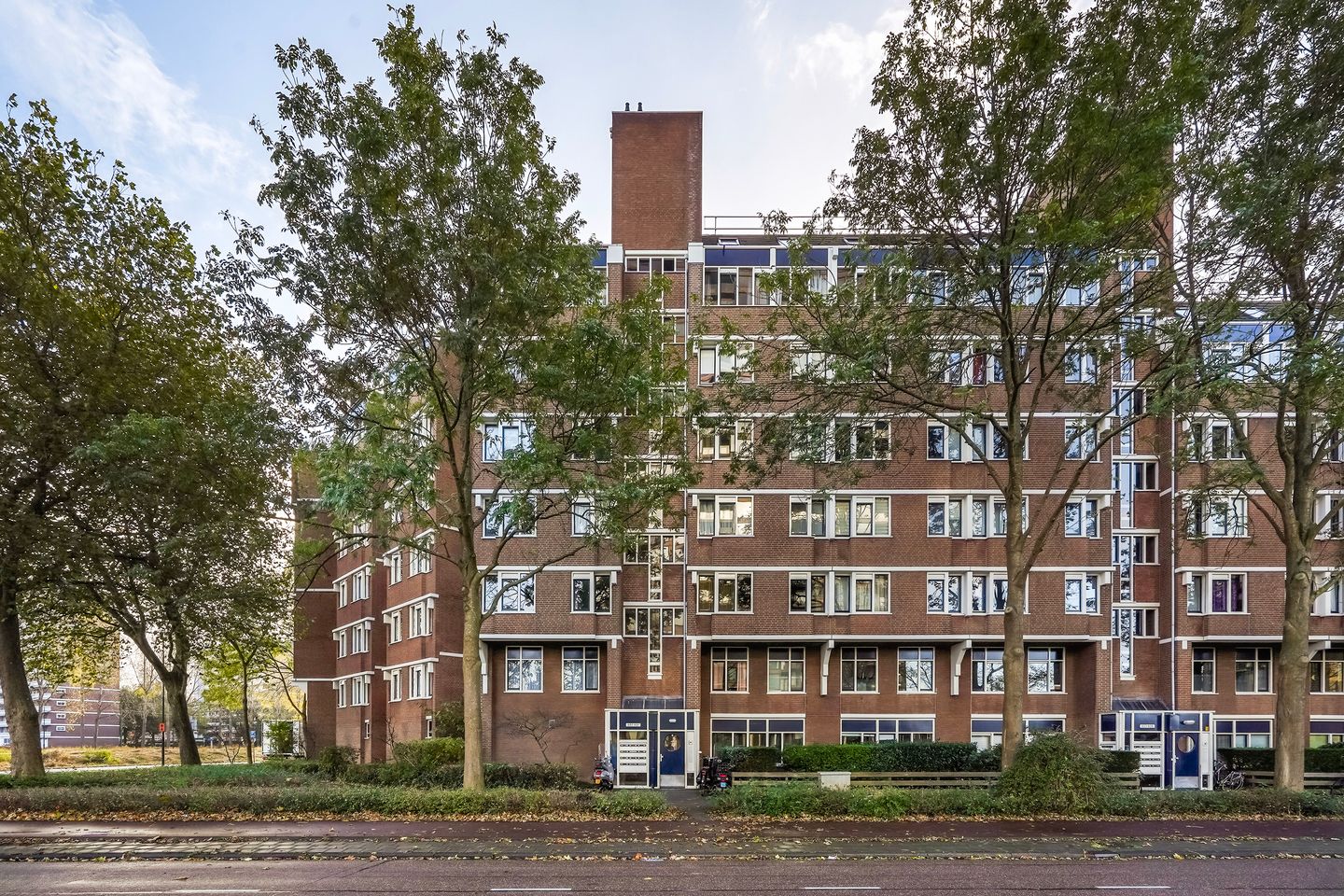 Photo 20 of Sir Winston Churchillln 811-A