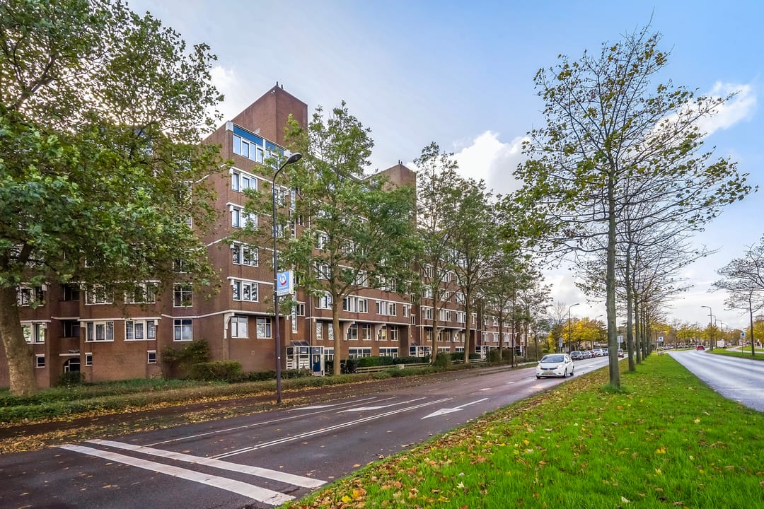 Photo 22 of Sir Winston Churchillln 811-A