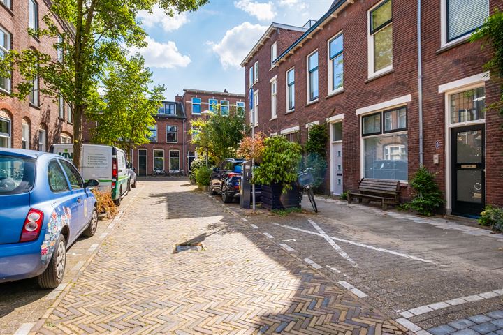 View photo 32 of Staalstraat 6