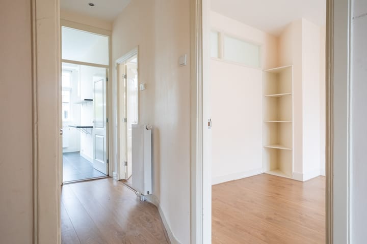 Photo 11 of De Vriesstraat 81