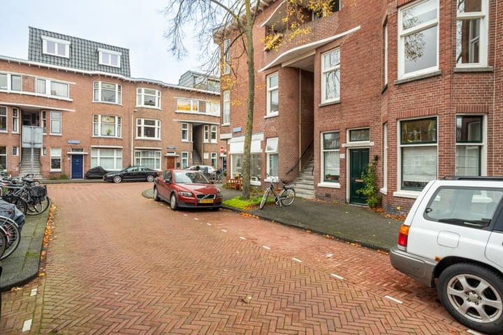 View photo 27 of De Vriesstraat 81