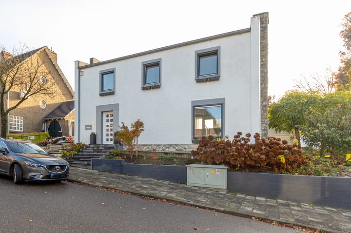 Foto 1 van St. Josephstraat 2