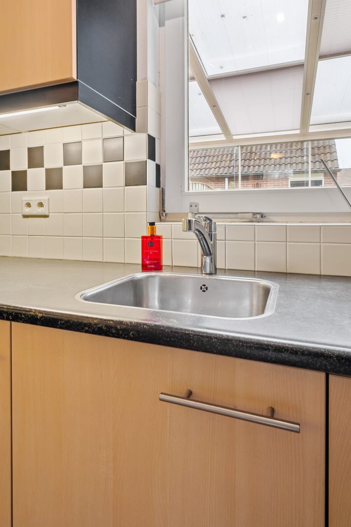 Foto 18 van Generaal Marshallweg 140