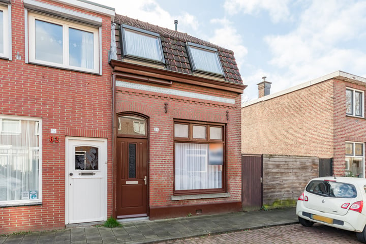 View photo 21 of Watertorenstraat 84