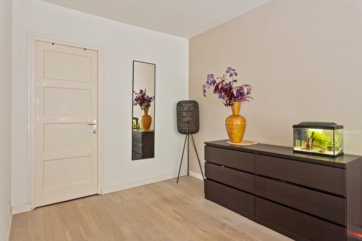 Foto 15 van Neerstraat 115