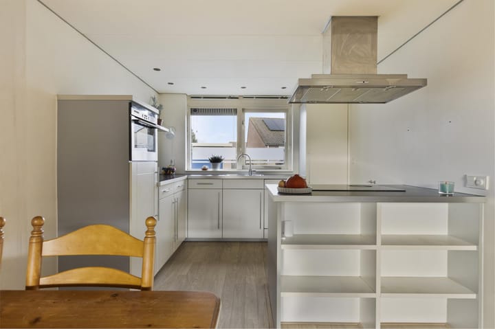 Foto 8 van P. Behrenserf 23