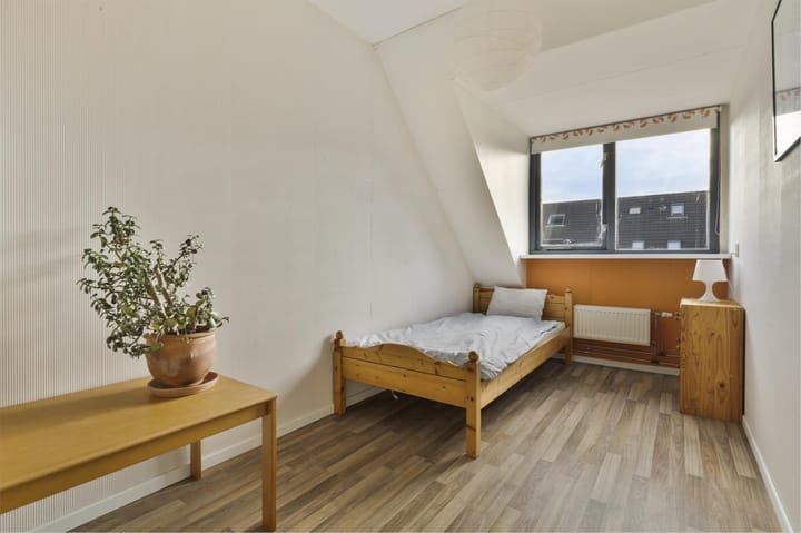 Foto 17 van P. Behrenserf 23