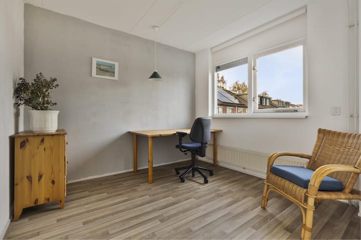 Foto 19 van P. Behrenserf 23