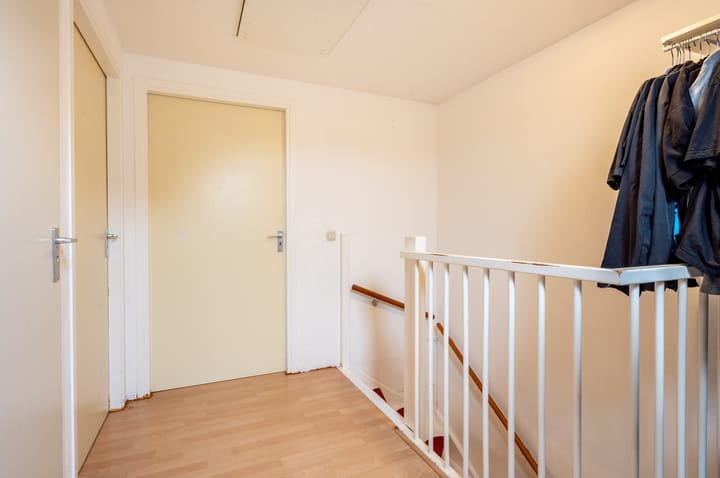 Foto 18 van Brederostraat 10