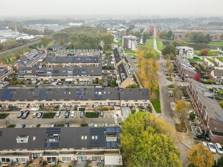 Foto 31 van Brederostraat 10