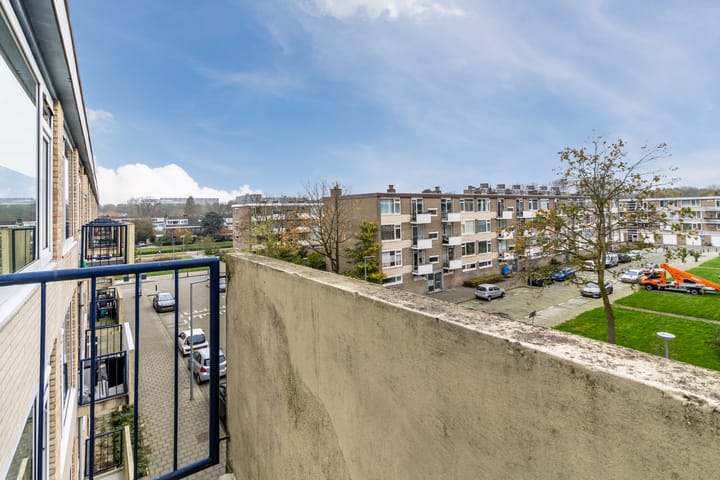 Foto 11 van Van Opbergenstraat 14