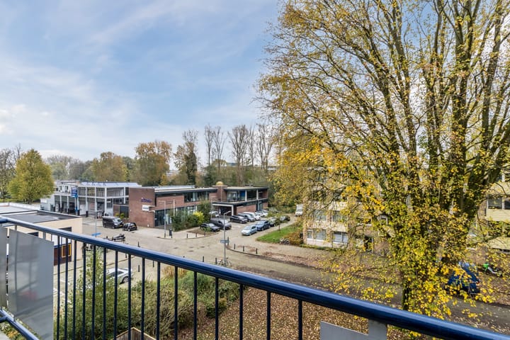 Foto 25 van Van Opbergenstraat 14