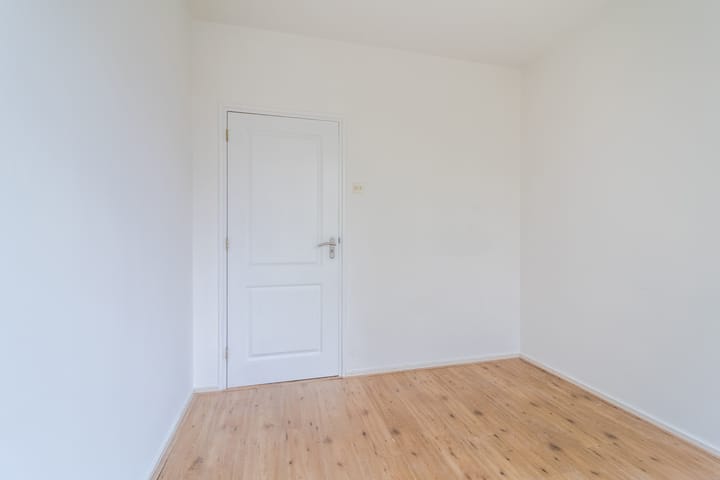 Foto 26 van Van Opbergenstraat 14