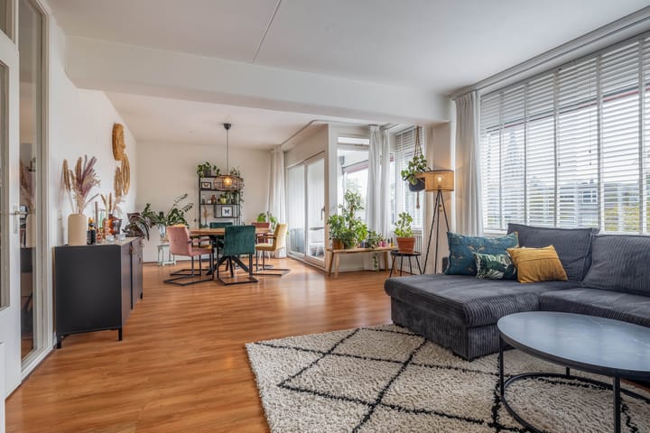 Foto 2 van Adriaan van Bergenstraat 340