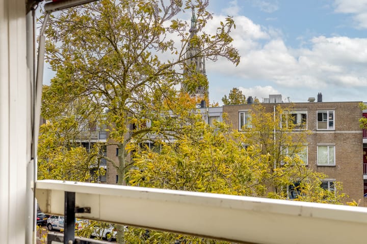 Foto 9 van Adriaan van Bergenstraat 340