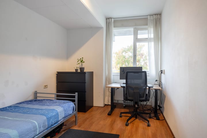 Foto 14 van Adriaan van Bergenstraat 340