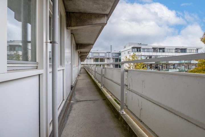 Foto 19 van Adriaan van Bergenstraat 340