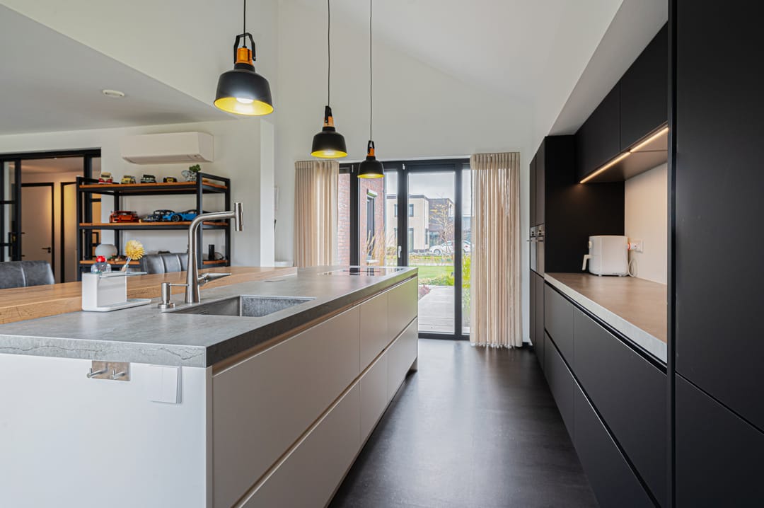 Photo 22 of Leeuwerik 13