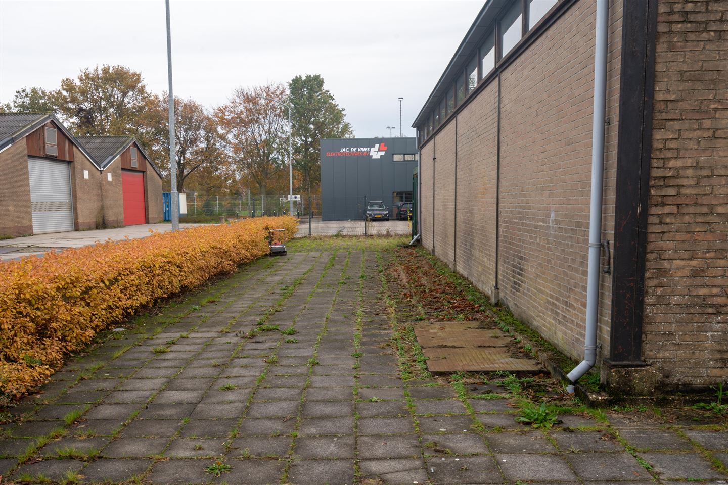 View photo 2 of Insulindeweg 12-a