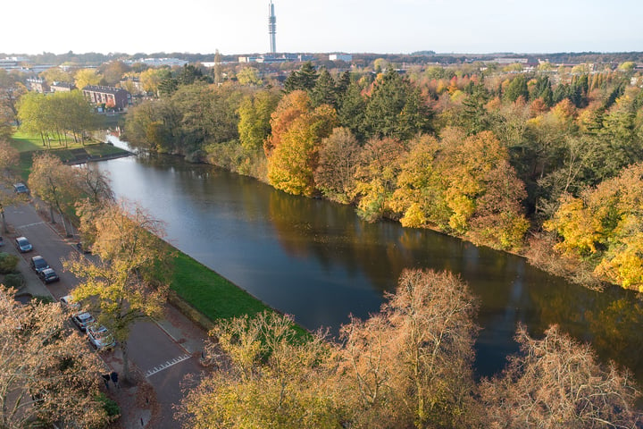 Bekijk foto 27 van Fahrenheitlaan 38