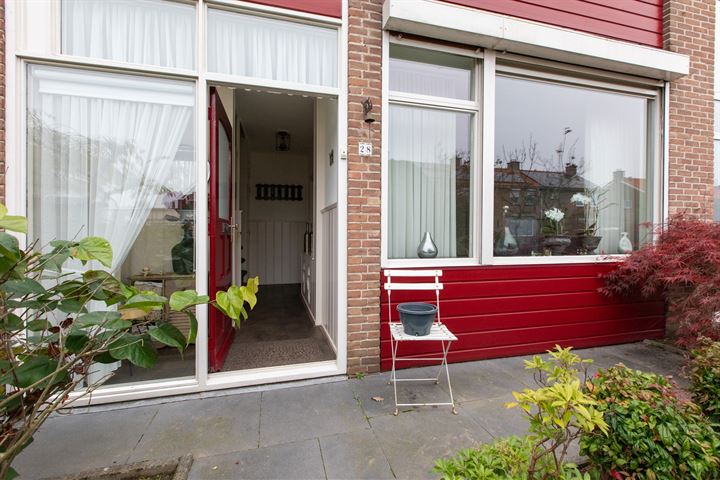 Bekijk foto 2 van Rozenstraat 28