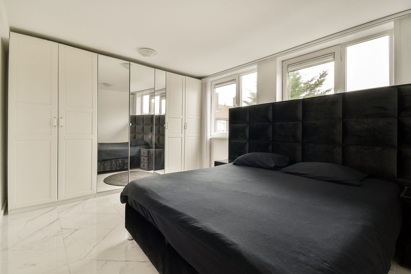 Photo 19 of Wierdestraat 7