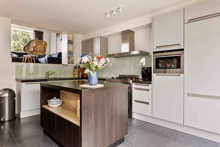 Foto 13 van Bernhardstraat 47