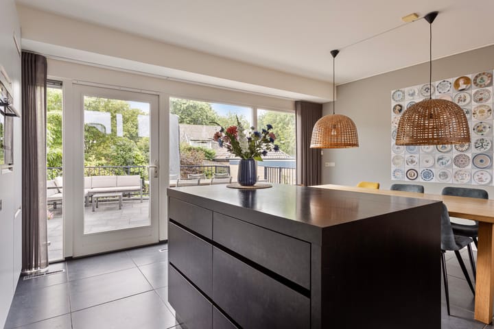 Foto 16 van Bernhardstraat 47