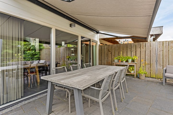 Foto 40 van Bernhardstraat 47