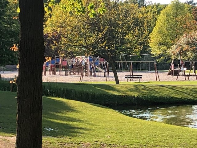 Foto 51 van Bernhardstraat 47