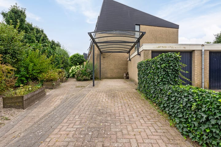 Foto 46 van Bernhardstraat 47