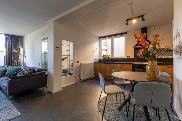 Foto 15 van Dr. Duijsenslaan 19